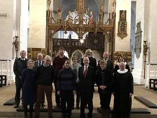 Symbolbild zur Unterseite für Besucher: zeigt Gruppenbild des Kirchenvorstands