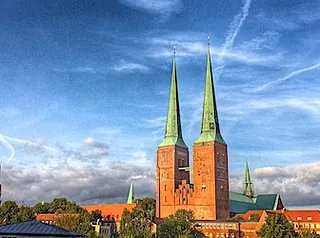 Lübeck Cathedral: Towers 